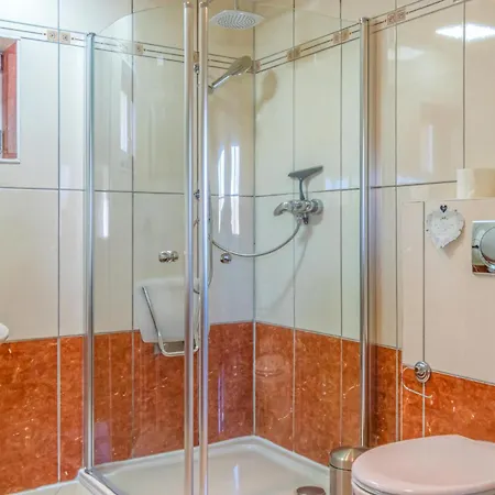 Lovely In Ot Eggerstorf 펜션 *