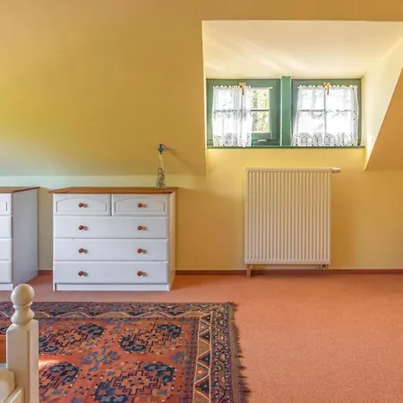 2 Bedroom Gorgeous In Ot Eggerstorf Ferienhaus *