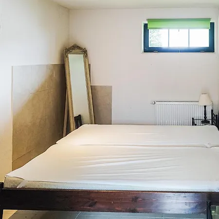 2 Bedroom Gorgeous In Ot Eggerstorf Semesterbostad